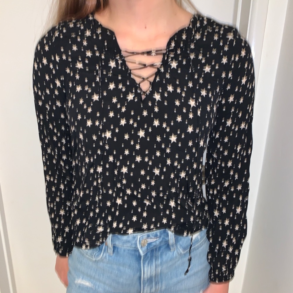 Long sleeve star blouse